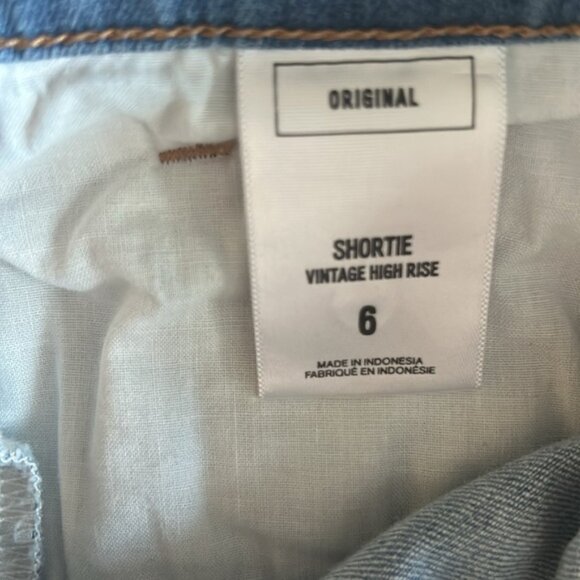 Express Shortie Vintage Hi Rise Lace Up Shorts - 6 - Picture 5 of 5